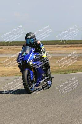 media/Sep-10-2023-Pacific Track Time (Sun) [[44210541ad]]/Group C/1240pm (Wheelie Bump)/